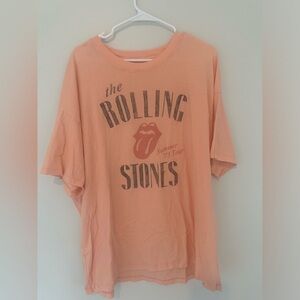 American Eagle Outfitters Peach Rolling Stones Tee